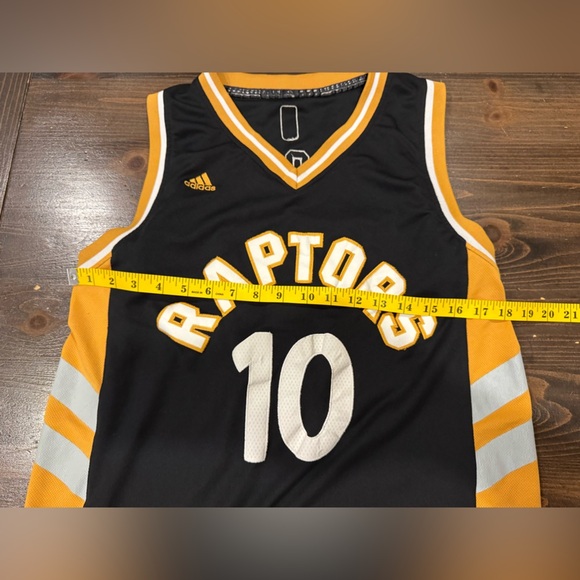 DeMar DeRozan Toronto Raptors NBA Basketball Jersey - Picture 6 of 7